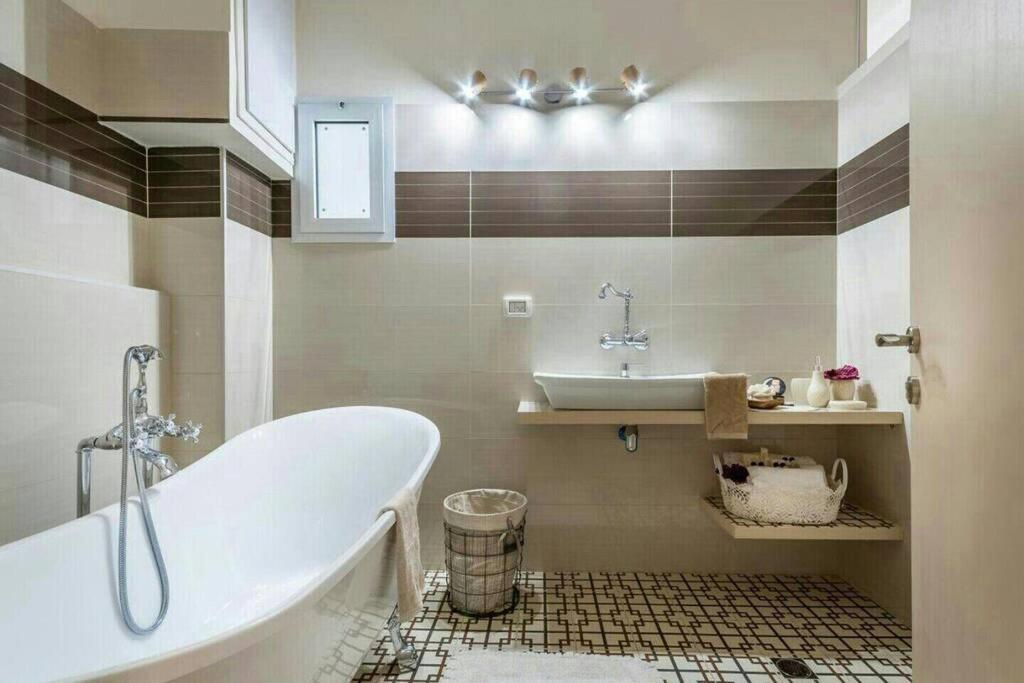 エルサレム Private House 5 Bdr In Mamilla Up To 12 People !ヴィラ エクステリア 写真